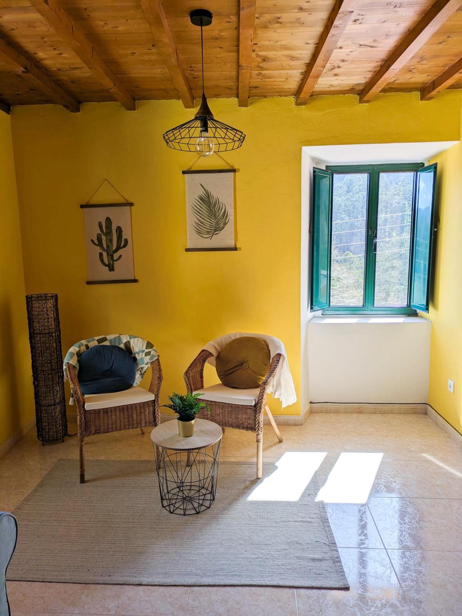 הוילה ואלדוויניו A Casa Do Porto Cerca De Cedeira Y De La Playa De Pantin מראה חיצוני תמונה